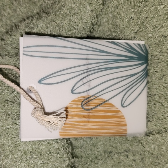 New by the River Cozy Life Sage Lounge Shorts, Size Large, NWT - Picture 6 of 8